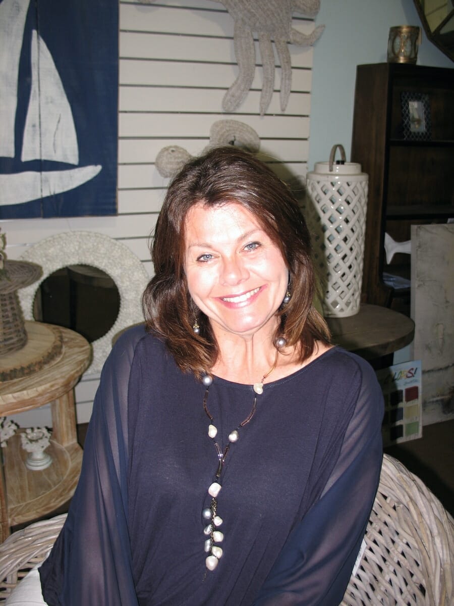http://www.yourislandnews.com/wp-content/uploads/2014/05/Profile-Maleia-Everidge-in-the-new-Lowcountry-Living-Showroom-at-Grayco.jpg