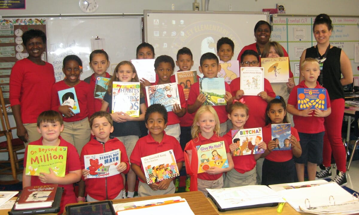 Samantha Wood’s third-grade read the most minutes during the school’s Red Ribbon Week Read-a-thon.