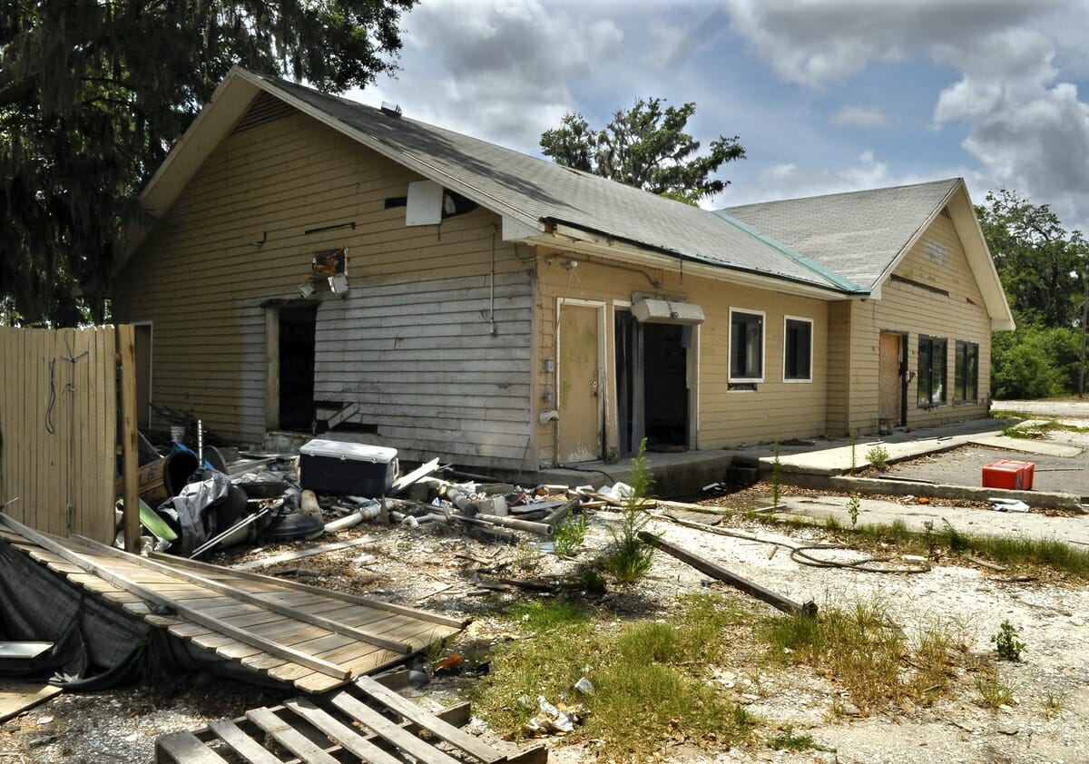 The vacant Sea Eagle Marget on Boundary Street has been razed.