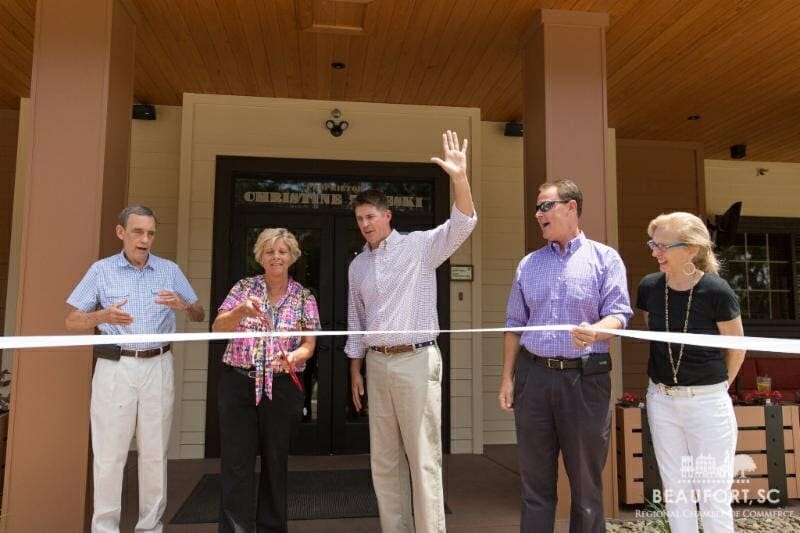 Outback Steakhouse celebrated its recent exterior renovations with a ribbon cutting ceremony on July 5. Photo provided.